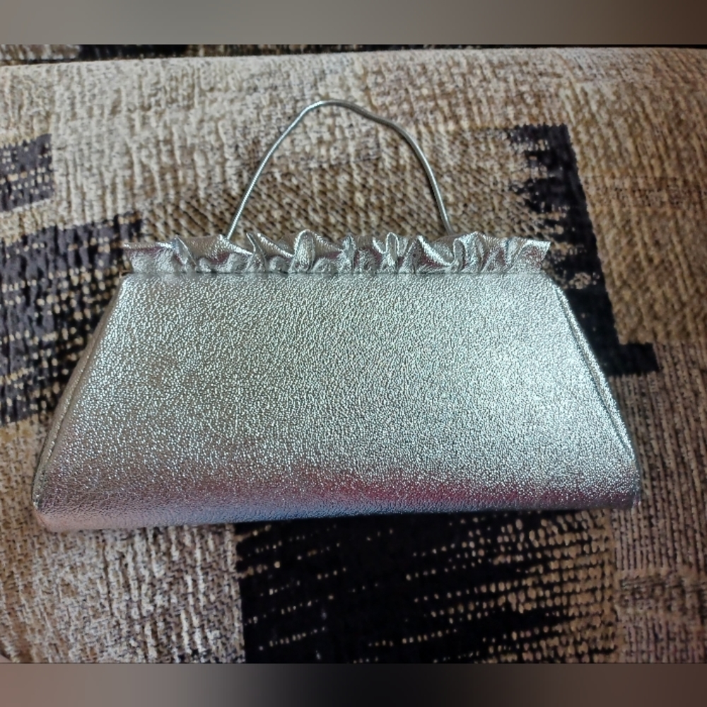 4/$80 Silver Clutch/Purse - Small